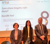 Juana Otxoa-Errarte, Nagore Azuabarrena eta Txema Muñoz